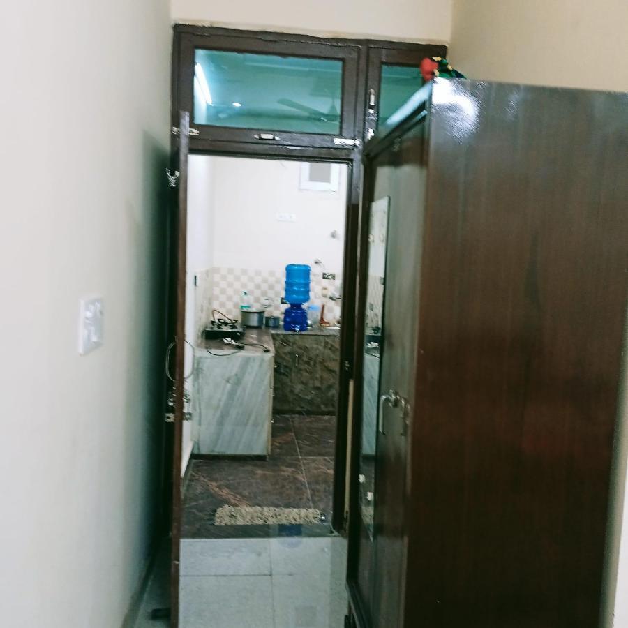 Radha Bhavan Vrindāvan 外观 照片