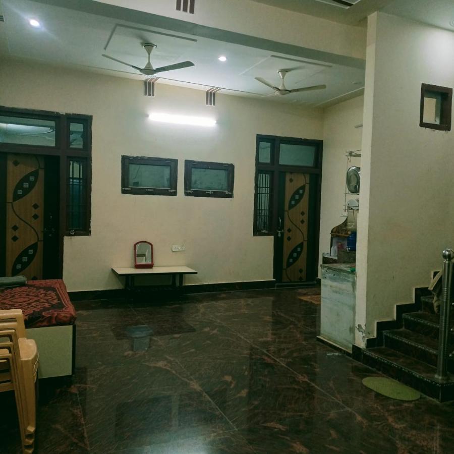 Radha Bhavan Vrindāvan 外观 照片